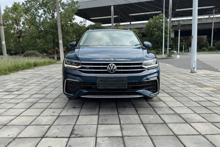 Used Volkswagen Tiguan L 2022 330TSI Automatic Two-Wheel Drive R-Line Enhanced Edition Exterior 8