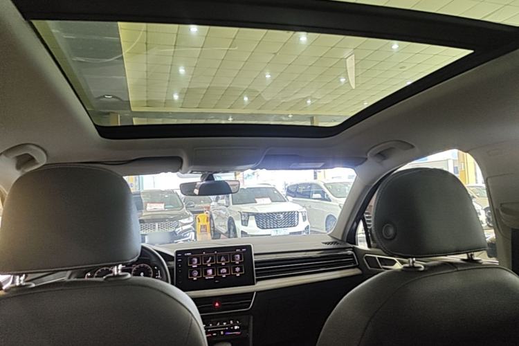 Used Volkswagen Tiguan L 2022 330TSI Automatic Two-Wheel Drive R-Line Enhanced Edition Headliner