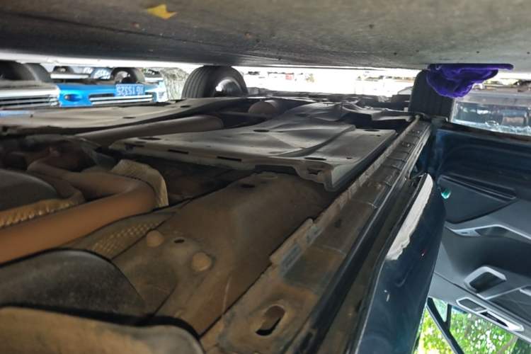 Used Volkswagen Tiguan L 2022 330TSI Automatic Two-Wheel Drive R-Line Enhanced Edition Left Side Sill