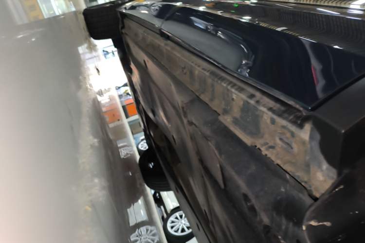 Used Volkswagen Tiguan L 2022 330TSI Automatic Two-Wheel Drive R-Line Enhanced Edition Left Side Sill