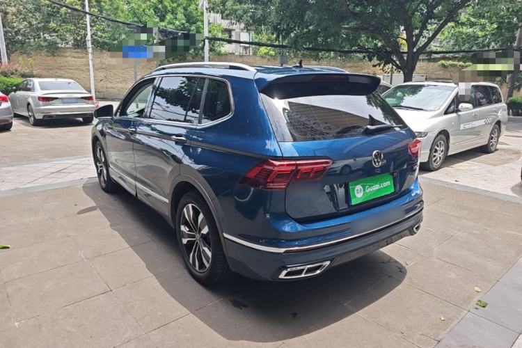 Used Volkswagen Tiguan L 2022 330TSI Automatic Two-Wheel Drive R-Line Enhanced Edition Rear Left 45 Deg