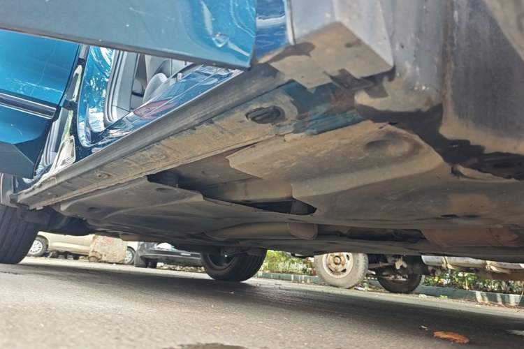 Used Volkswagen Tiguan L 2022 330TSI Automatic Two-Wheel Drive R-Line Enhanced Edition Right Side Sill