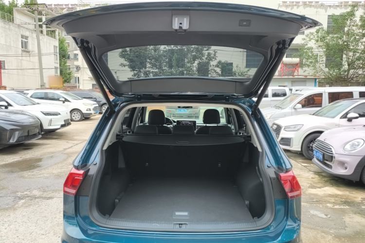 Used Volkswagen Tiguan L 2022 330TSI Automatic Two-Wheel Drive Smart Edition Trunk