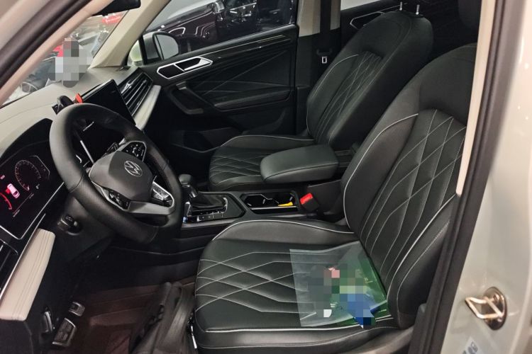Used Volkswagen Tiguan L 2022 330TSI Automatic Two-Wheel Drive Smart Edition Left Front Seat