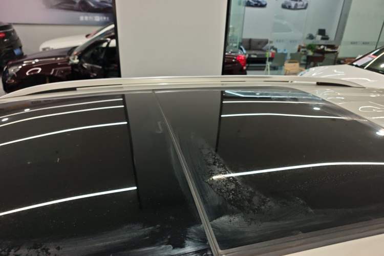 Used Volkswagen Tiguan L 2022 330TSI Automatic Two-Wheel Drive Smart Edition Roof