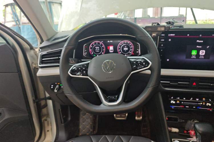 Used Volkswagen Tiguan L 2022 330TSI Automatic Two-Wheel Drive R-Line Enhanced Edition Steering Wheel