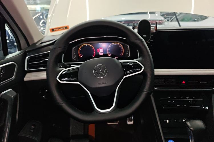 Used Volkswagen Tiguan L 2022 330TSI Automatic Two-Wheel Drive Smart Edition Steering Wheel
