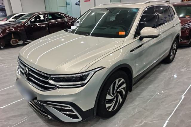 Used Volkswagen Tiguan L 2022 330TSI Automatic Two-Wheel Drive Smart Edition