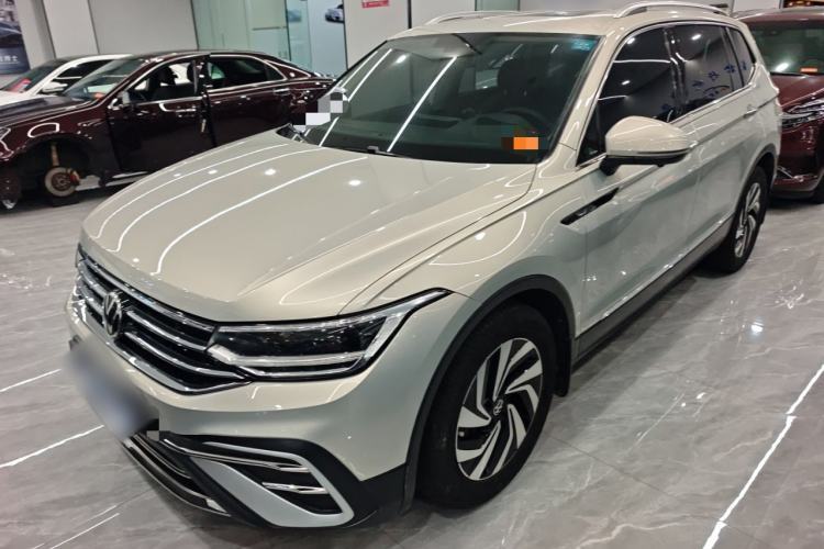 Used Volkswagen Tiguan L 2022 330TSI Automatic Two-Wheel Drive Smart Edition Guazi used car, China used car export, Used car for sale, Used cars, Cheapest cars for sale