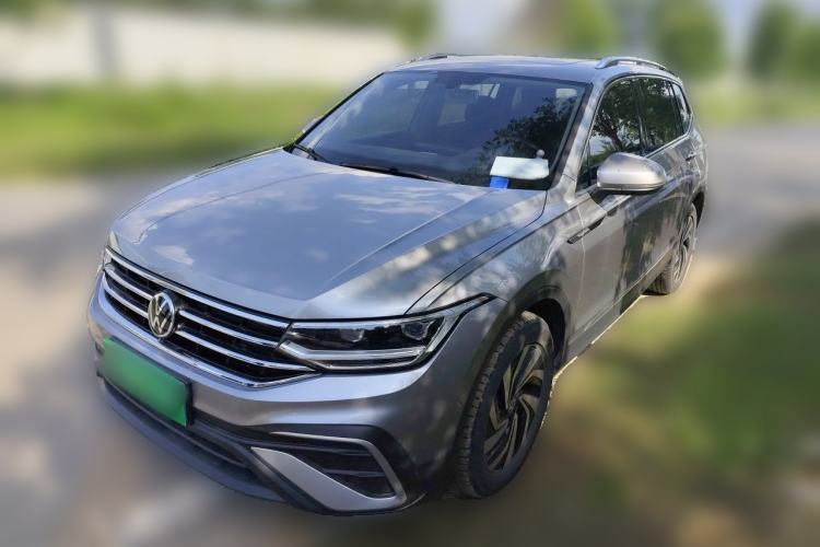 Used Volkswagen Tiguan L 2022 330TSI Automatic Two-Wheel Drive Smart Edition Guazi used car, China used car export, Used car for sale, Used cars, Cheapest cars for sale
