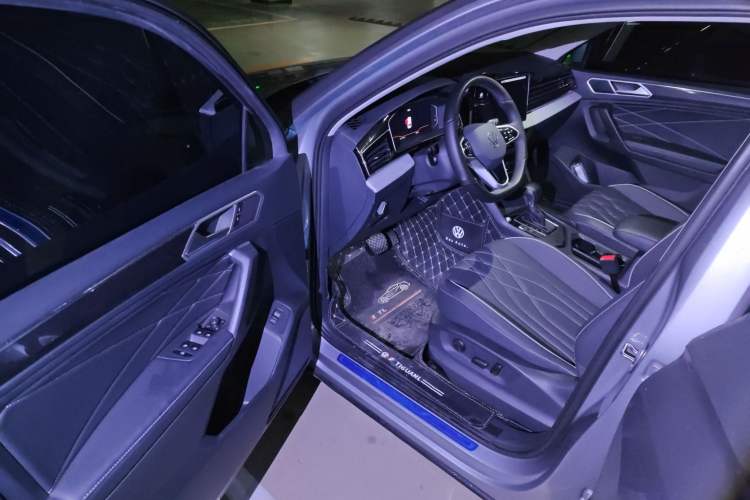 Used Volkswagen Tiguan L 2022 330TSI Automatic Two-Wheel Drive Smart Edition Driver Seat
