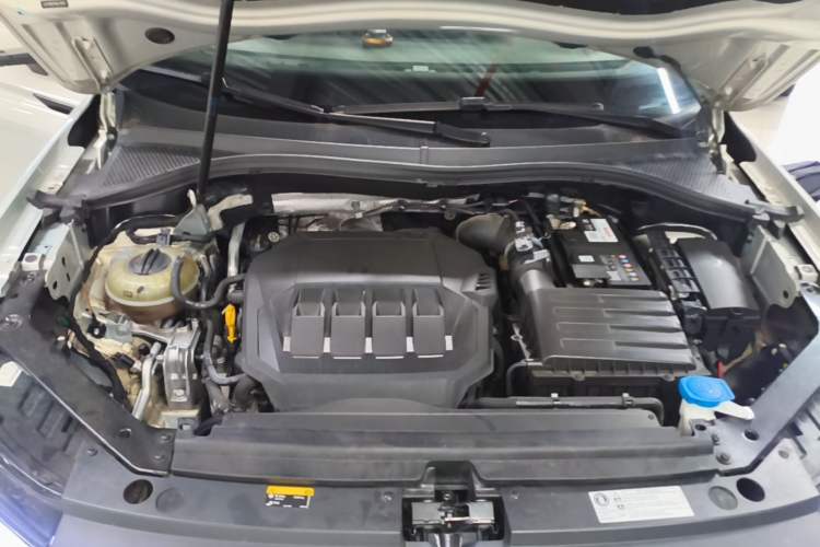 Used Volkswagen Tiguan L 2022 330TSI Automatic Two-Wheel Drive Smart Edition Engine Bay