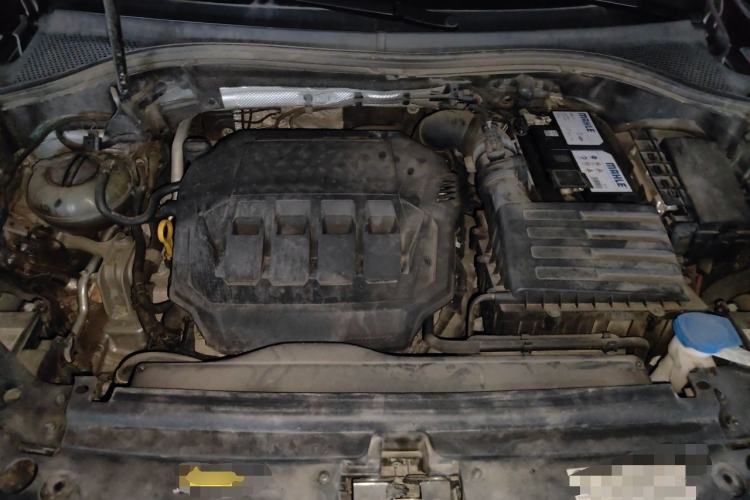 Used Volkswagen Tiguan L 2022 330TSI Automatic Two-Wheel Drive R-Line Flagship Edition Engine Bay