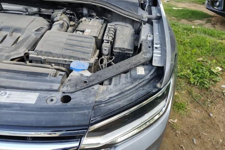 Used Volkswagen Tiguan L 2022 330TSI Automatic Two-Wheel Drive Smart Edition Engine Bay Left