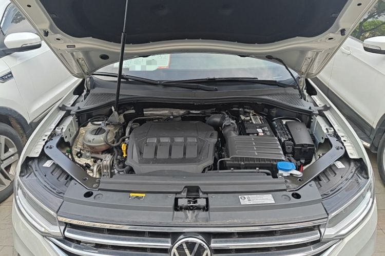 Used Volkswagen Tiguan L 2022 330TSI Automatic Two-Wheel Drive R-Line Enhanced Edition Engine Bay