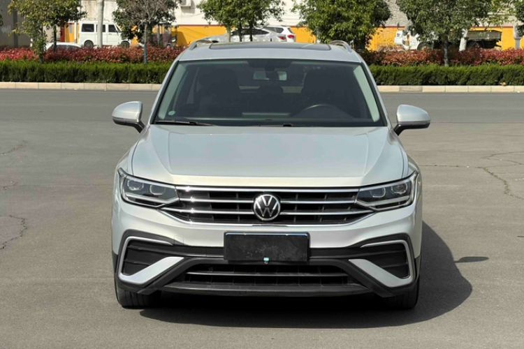 Used Volkswagen Tiguan L 2022 330TSI Automatic Two-Wheel Drive Smart Edition Exterior 1