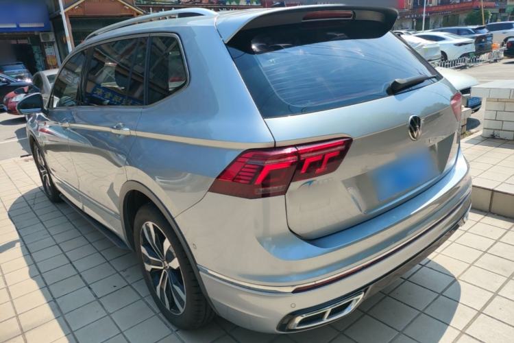 Used Volkswagen Tiguan L 2022 330TSI Automatic Two-Wheel Drive R-Line Enhanced Edition Exterior 2