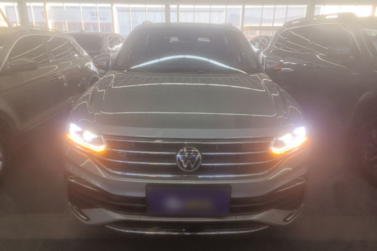Used Volkswagen Tiguan L 2022 330TSI Automatic Two-Wheel Drive R-Line Enhanced Edition Front