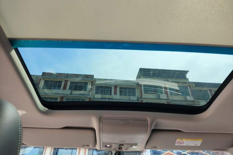 Used Volkswagen Tiguan L 2022 330TSI Automatic Two-Wheel Drive R-Line Enhanced Edition Headliner