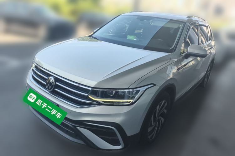 Used Volkswagen Tiguan L 2022 330TSI Automatic Two-Wheel Drive Smart Edition Guazi used car, China used car export, Used car for sale, Used cars, Cheapest cars for sale