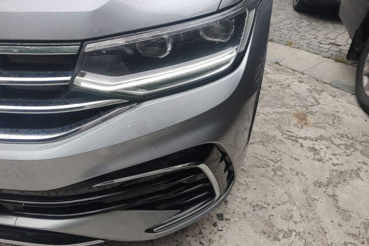 Used Volkswagen Tiguan L 2022 330TSI Automatic Two-Wheel Drive R-Line Enhanced Edition Left Front Headlight