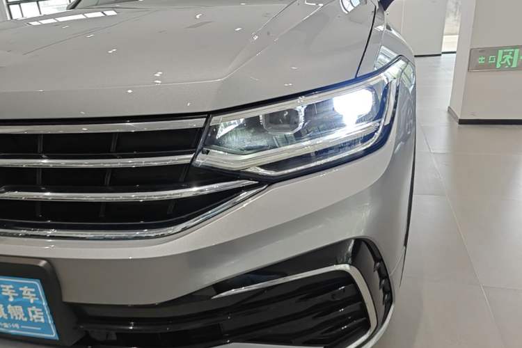 Used Volkswagen Tiguan L 2022 330TSI Automatic Two-Wheel Drive R-Line Enhanced Edition Left Front Headlight