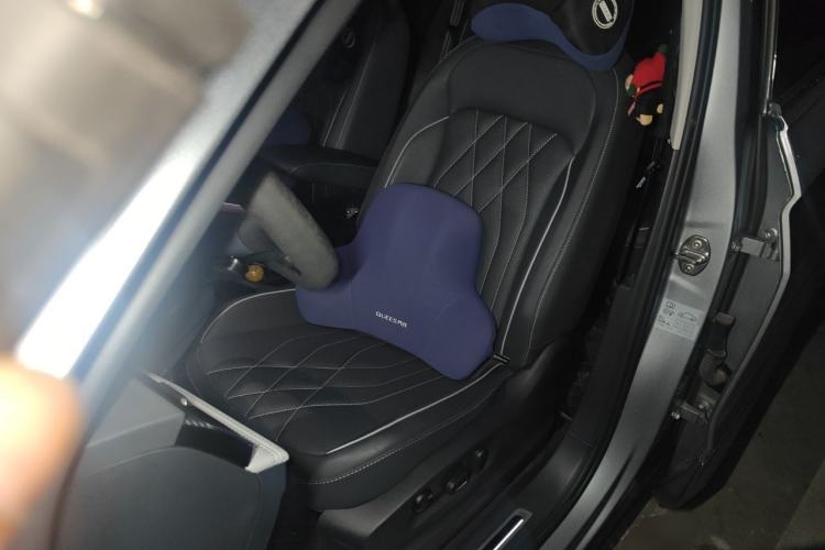 Used Volkswagen Tiguan L 2022 330TSI Automatic Two-Wheel Drive R-Line Enhanced Edition Left Front Seat