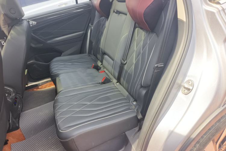 Used Volkswagen Tiguan L 2022 330TSI Automatic Two-Wheel Drive Smart Edition Left Rear Seat
