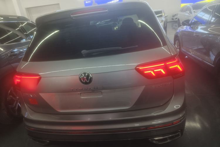Used Volkswagen Tiguan L 2022 330TSI Automatic Two-Wheel Drive R-Line Enhanced Edition Rear