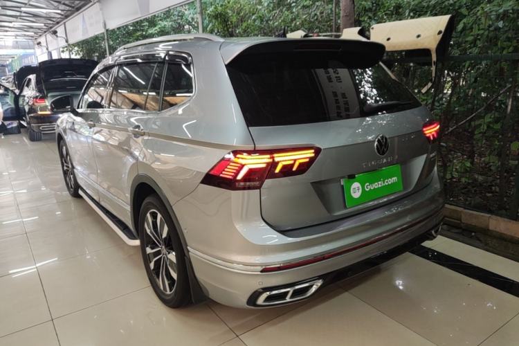 Used Volkswagen Tiguan L 2022 330TSI Automatic Two-Wheel Drive R-Line Enhanced Edition Rear Left 45 Deg