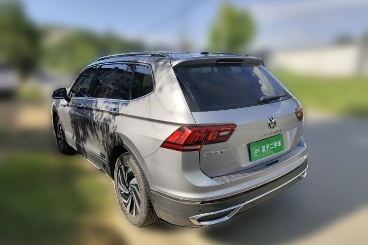 Used Volkswagen Tiguan L 2022 330TSI Automatic Two-Wheel Drive Smart Edition Rear Left 45 Deg