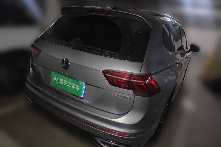 Used Volkswagen Tiguan L 2022 330TSI Automatic Two-Wheel Drive R-Line Enhanced Edition Rear Right 45 Deg