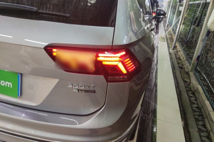 Used Volkswagen Tiguan L 2022 330TSI Automatic Two-Wheel Drive R-Line Enhanced Edition Right Rear Taillight