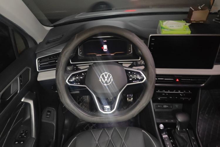 Used Volkswagen Tiguan L 2022 330TSI Automatic Two-Wheel Drive R-Line Enhanced Edition Steering Wheel