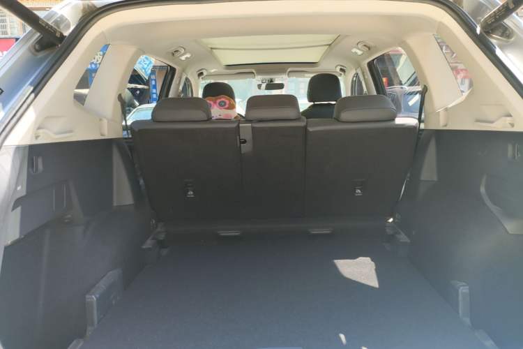 Used Volkswagen Tiguan L 2022 330TSI Automatic Two-Wheel Drive R-Line Enhanced Edition Trunk