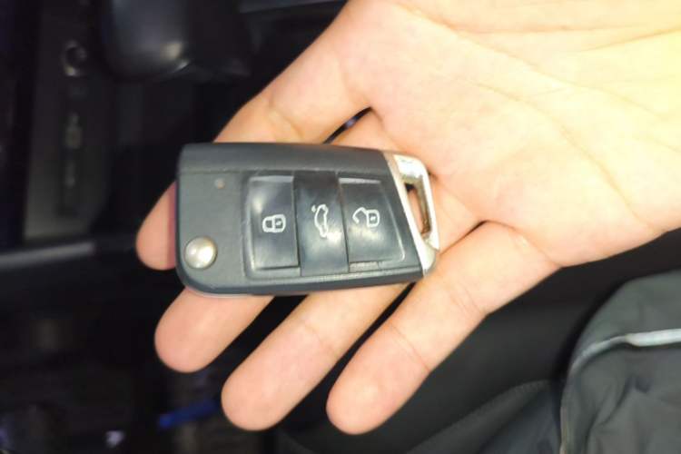 Used Volkswagen Tiguan L 2022 330TSI Automatic Two-Wheel Drive Smart Edition Vehicle Key