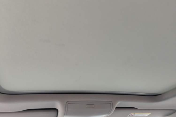 Used Volkswagen Tiguan L 2022 330TSI Automatic Two-Wheel Drive R-Line Flagship Edition Headliner