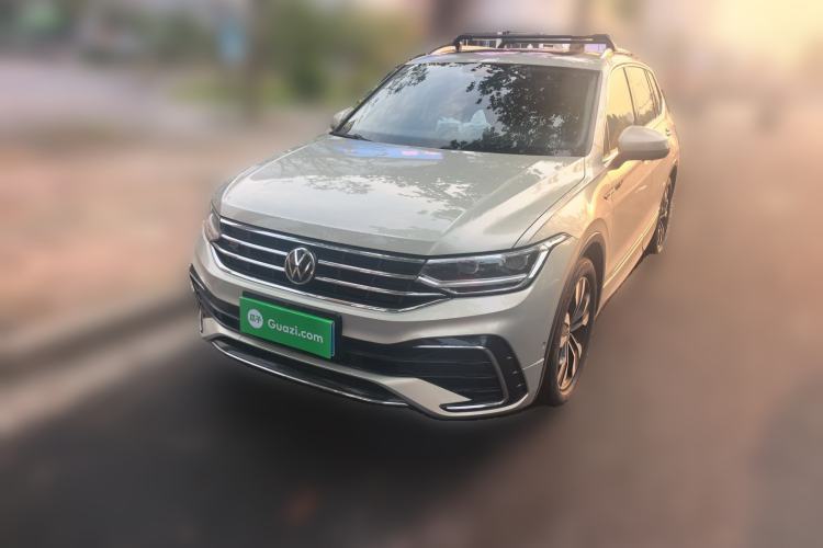 Used Volkswagen Tiguan L 2022 330TSI Automatic Two-Wheel Drive R-Line Enhanced Edition Guazi used car, China used car export, Used car for sale, Used  cars, Cheapest cars for sale