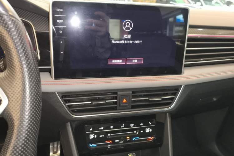 Used Volkswagen Tiguan L 2022 330TSI Automatic Two-Wheel Drive R-Line Flagship Edition Audio And AC Panel