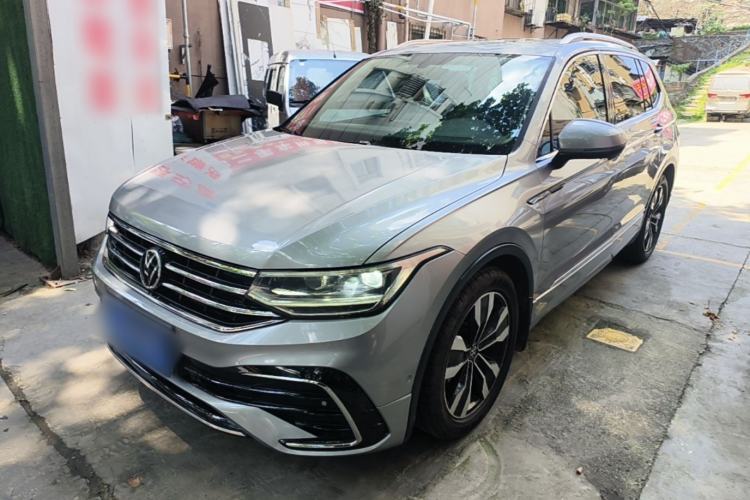 Used Volkswagen Tiguan L 2022 330TSI Automatic Two-Wheel Drive R-Line Enhanced Edition Guazi used car, China used car export, Used car for sale, Used  cars, Cheapest cars for sale