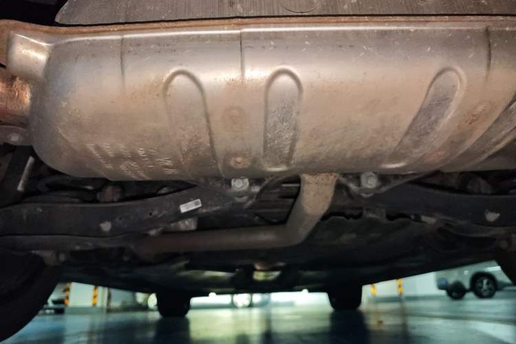 Used Volkswagen Tiguan L 2022 330TSI Automatic Two-Wheel Drive R-Line Enhanced Edition Chassis Rear