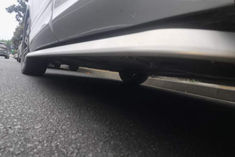 Used Volkswagen Tiguan L 2022 330TSI Automatic Two-Wheel Drive R-Line Enhanced Edition Chassis Rear Left