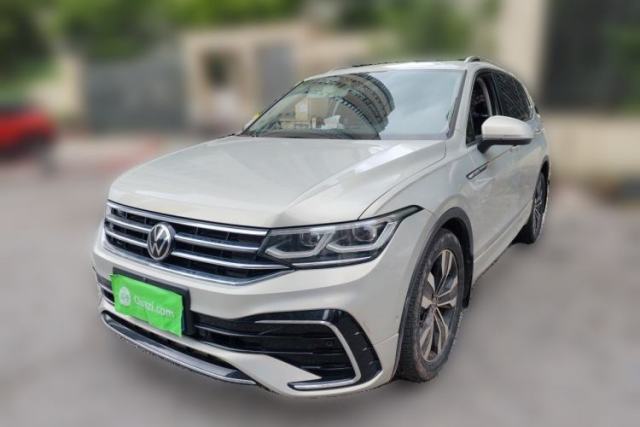 Volkswagen Tiguan L 2022 330TSI Automatic Two-Wheel Drive R-Line Flagship Edition de segunda mano