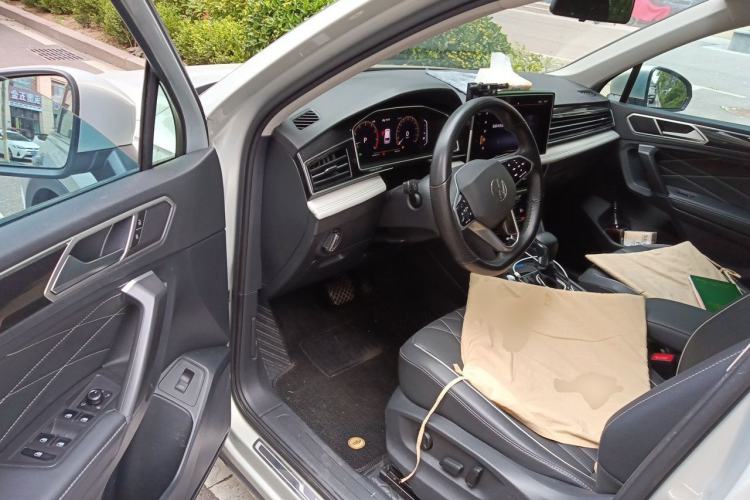 Used Volkswagen Tiguan L 2022 330TSI Automatic Two-Wheel Drive Smart Edition Driver Seat