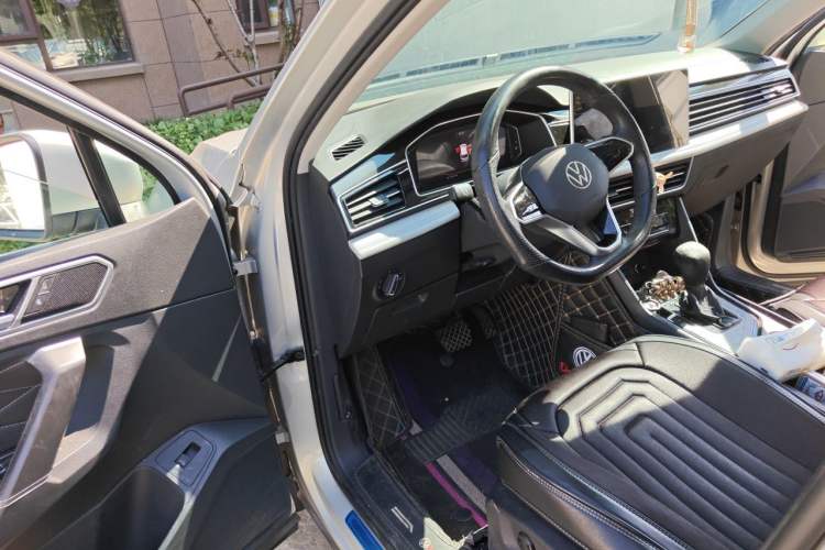 Used Volkswagen Tiguan L 2022 330TSI Automatic Two-Wheel Drive Smart Edition Driver Seat