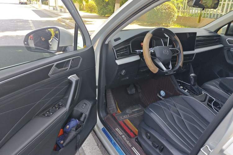 Used Volkswagen Tiguan L 2022 330TSI Automatic Two-Wheel Drive Smart Edition Driver Seat