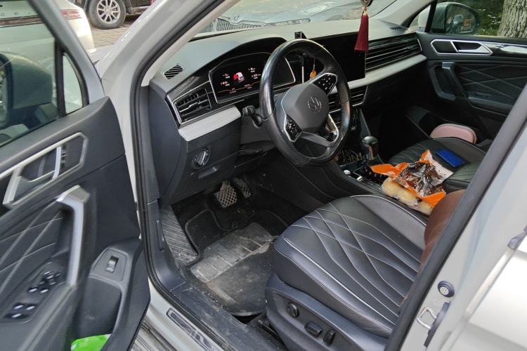 Used Volkswagen Tiguan L 2022 330TSI Automatic Two-Wheel Drive Smart Edition Driver Seat
