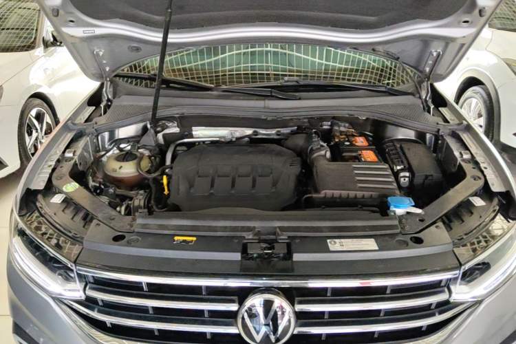 Used Volkswagen Tiguan L 2022 330TSI Automatic Two-Wheel Drive Smart Edition Engine Bay