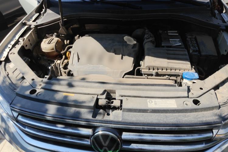 Used Volkswagen Tiguan L 2022 330TSI Automatic Two-Wheel Drive Smart Edition Engine Bay