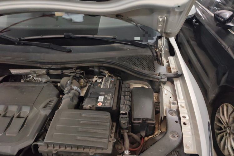 Used Volkswagen Tiguan L 2022 330TSI Automatic Two-Wheel Drive R-Line Flagship Edition Engine Bay Left